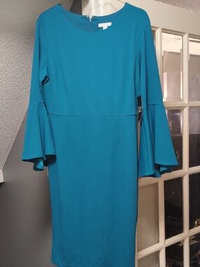 NYC Teal Long Sleeve Bell-Sleeve Sheath Dress